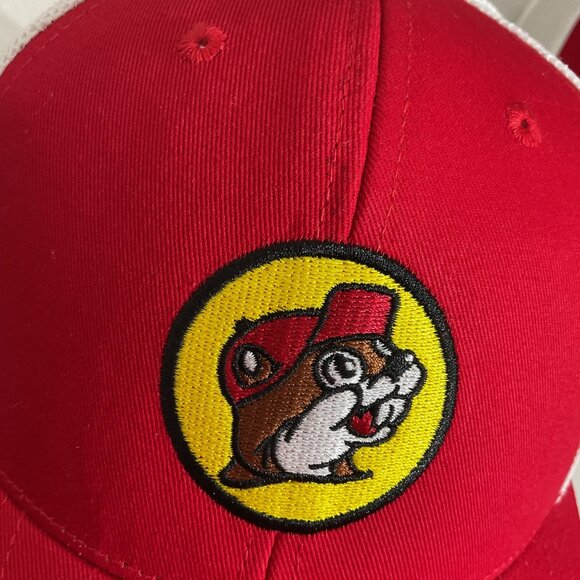 Buc-ees Red & White Mesh Trucker Cap With Embroidered Logo For Adults - Picture 2 of 5